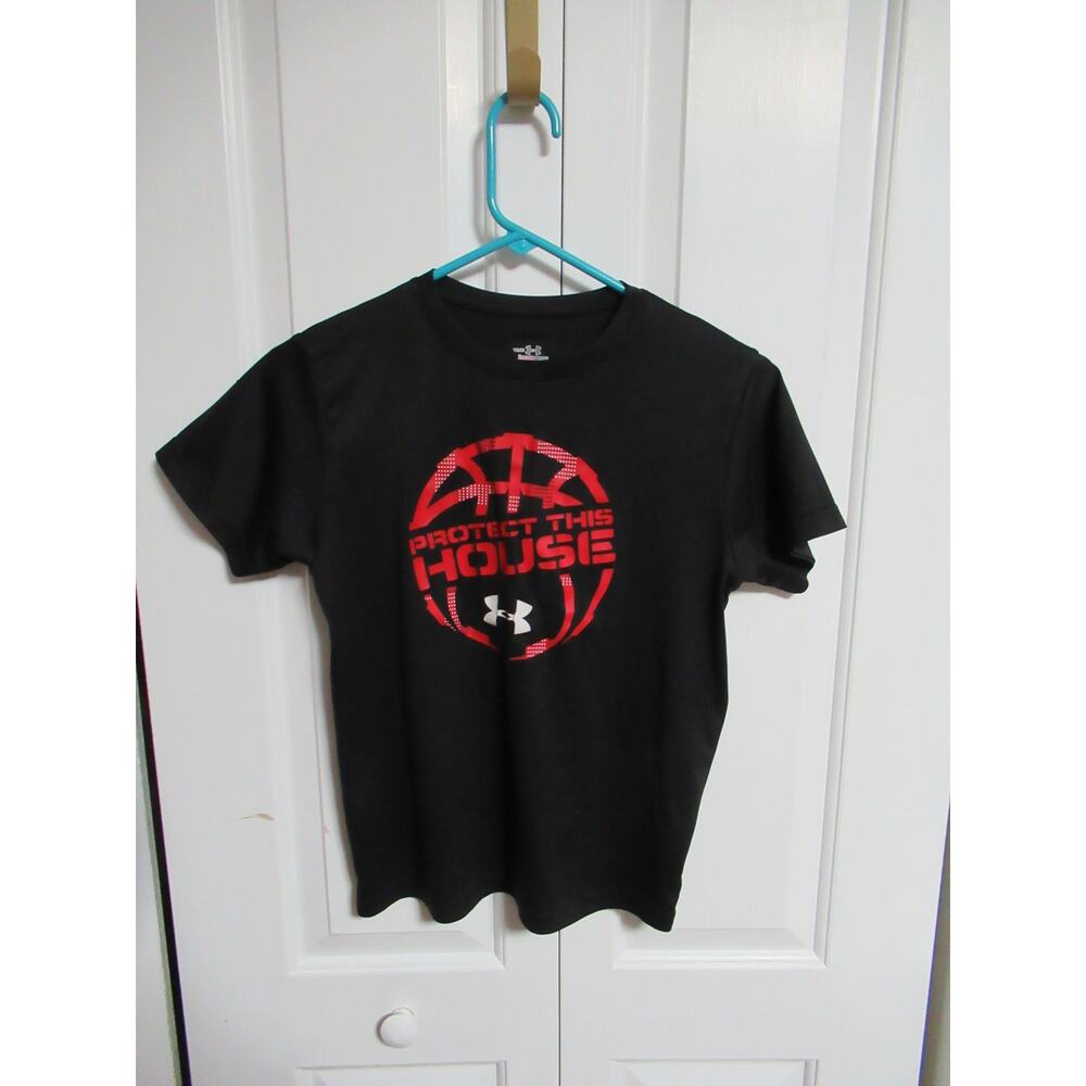 Pair of Youth Under Armour Shirts - Picture 7 of 11